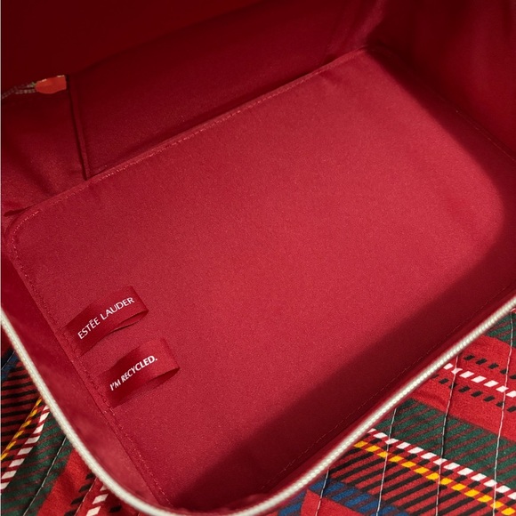Estée Lauder Red Velvet Bow Cosmetic Bag - Picture 4 of 4
